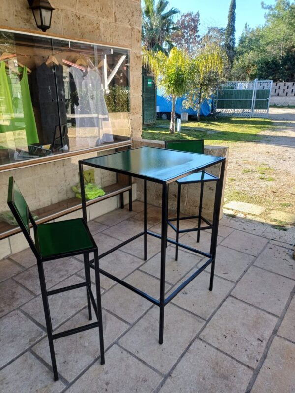 tavolini esterno verde